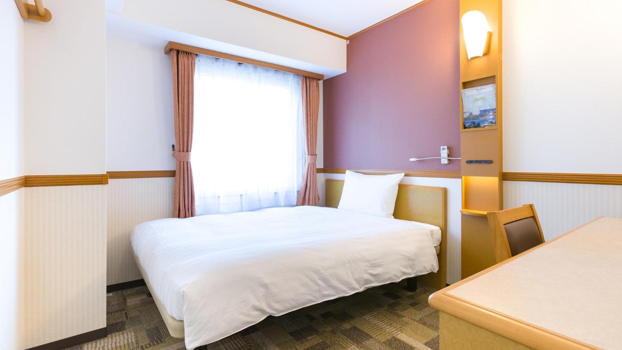 Toyoko Inn Yokohama Tsurumi Eki Higashi Guchi Exterior foto