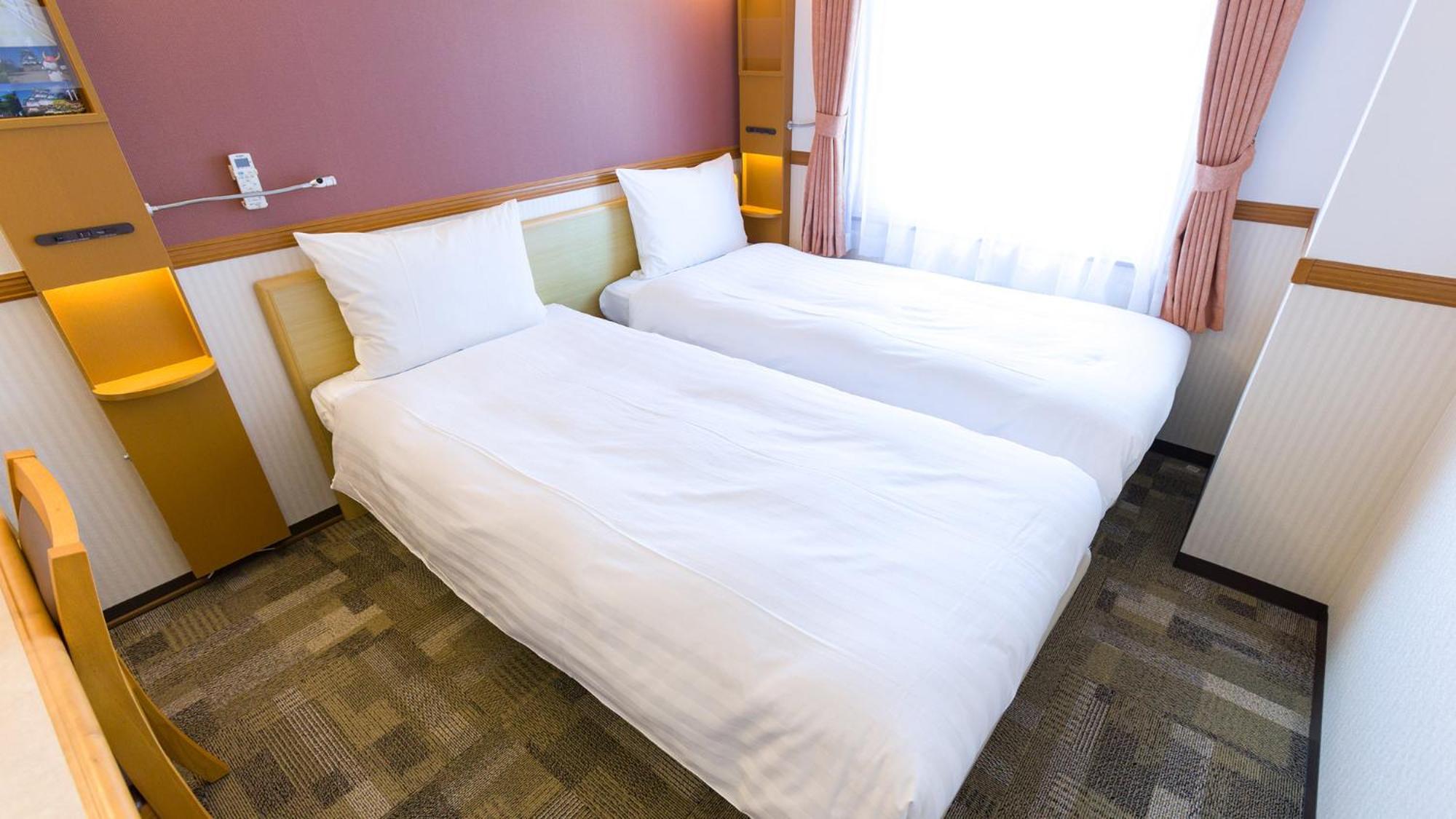 Toyoko Inn Yokohama Tsurumi Eki Higashi Guchi Habitación foto