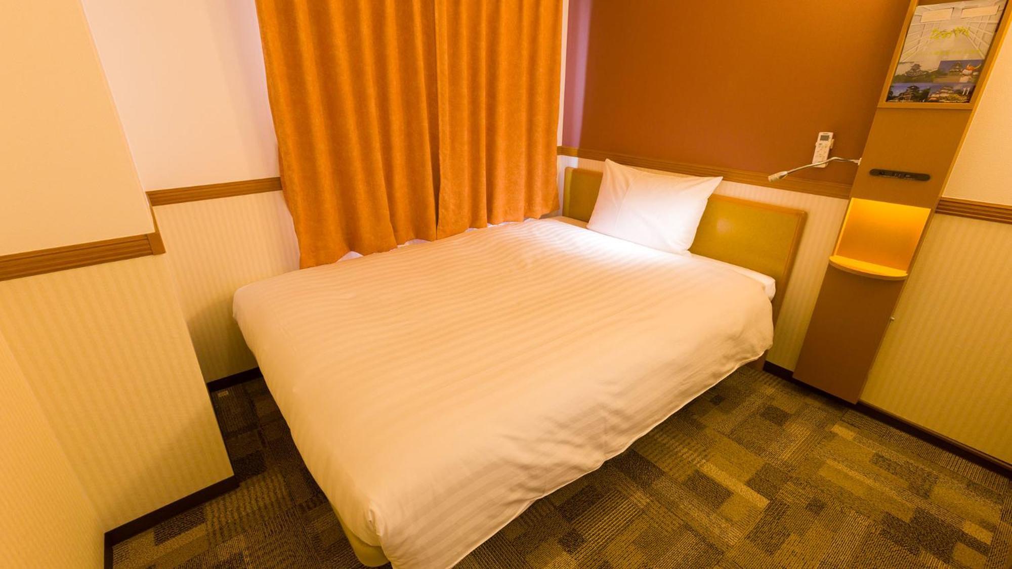 Toyoko Inn Yokohama Tsurumi Eki Higashi Guchi Habitación foto