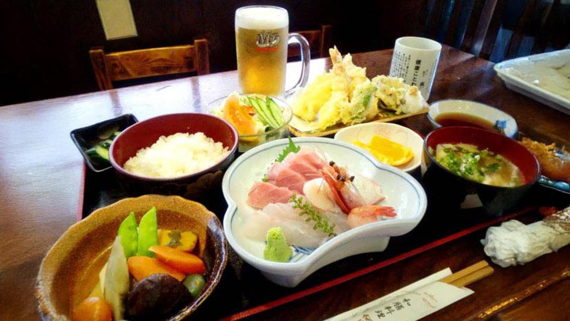 Toyoko Inn Yokohama Tsurumi Eki Higashi Guchi Exterior foto